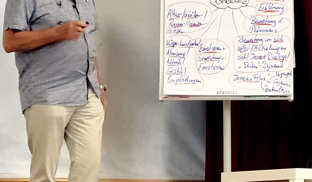 421a6abd-9421-4944-904f-22014d7985eb